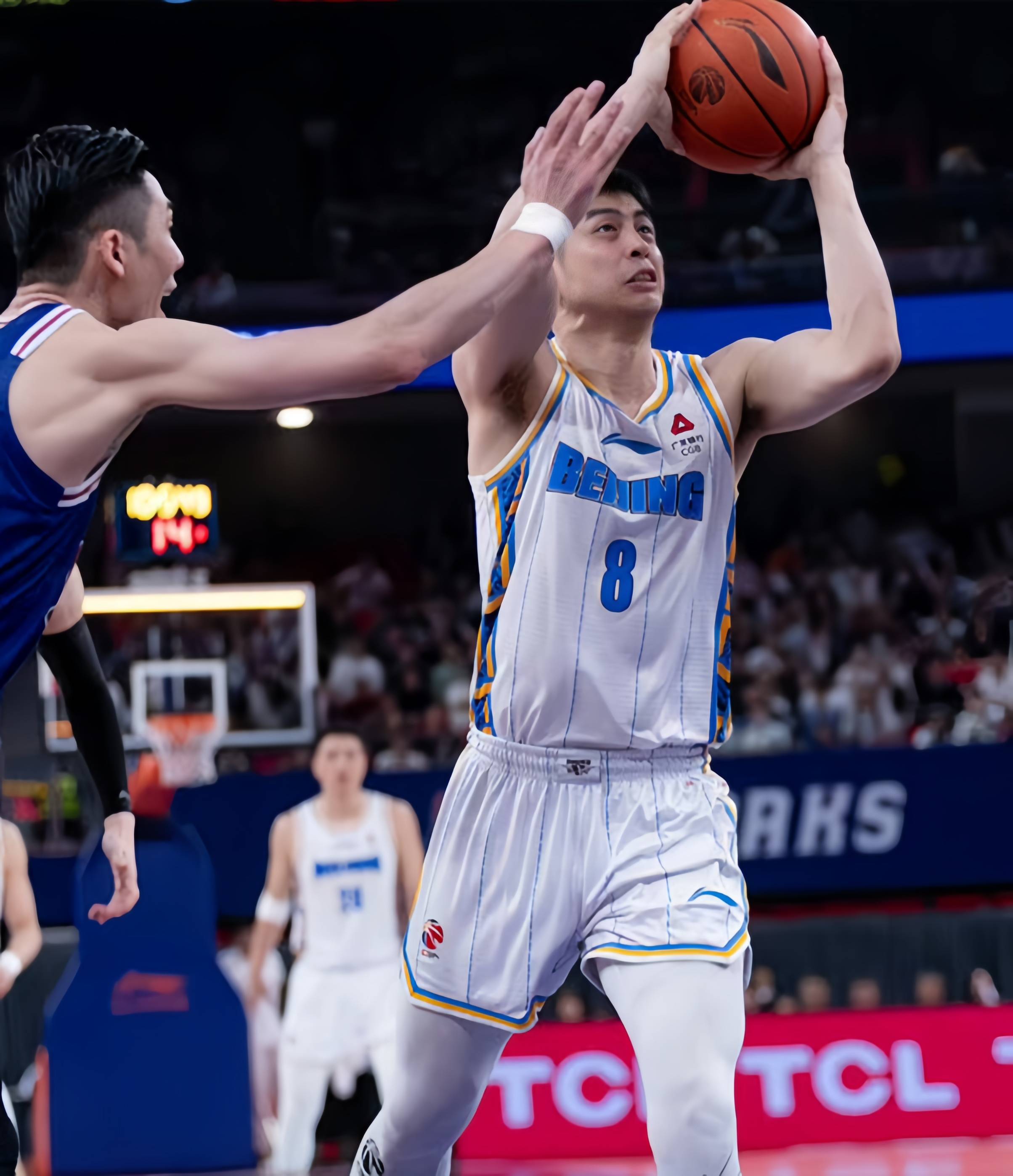 棋牌游戏迈阿密热火转会期门线救险，志在CBA常规赛名次提升，引发热议，阵容厚度经受考验的简单介绍